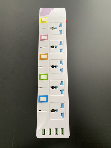 [USB] xLab 5 Universal Sockets + 4 USB - 1.5 Meters, Pure Copper Power Extension Board with 5 Individual Switches (XEC-815USB)